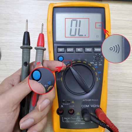 sử dụng đồng hồ đo điện để đo thông mạch