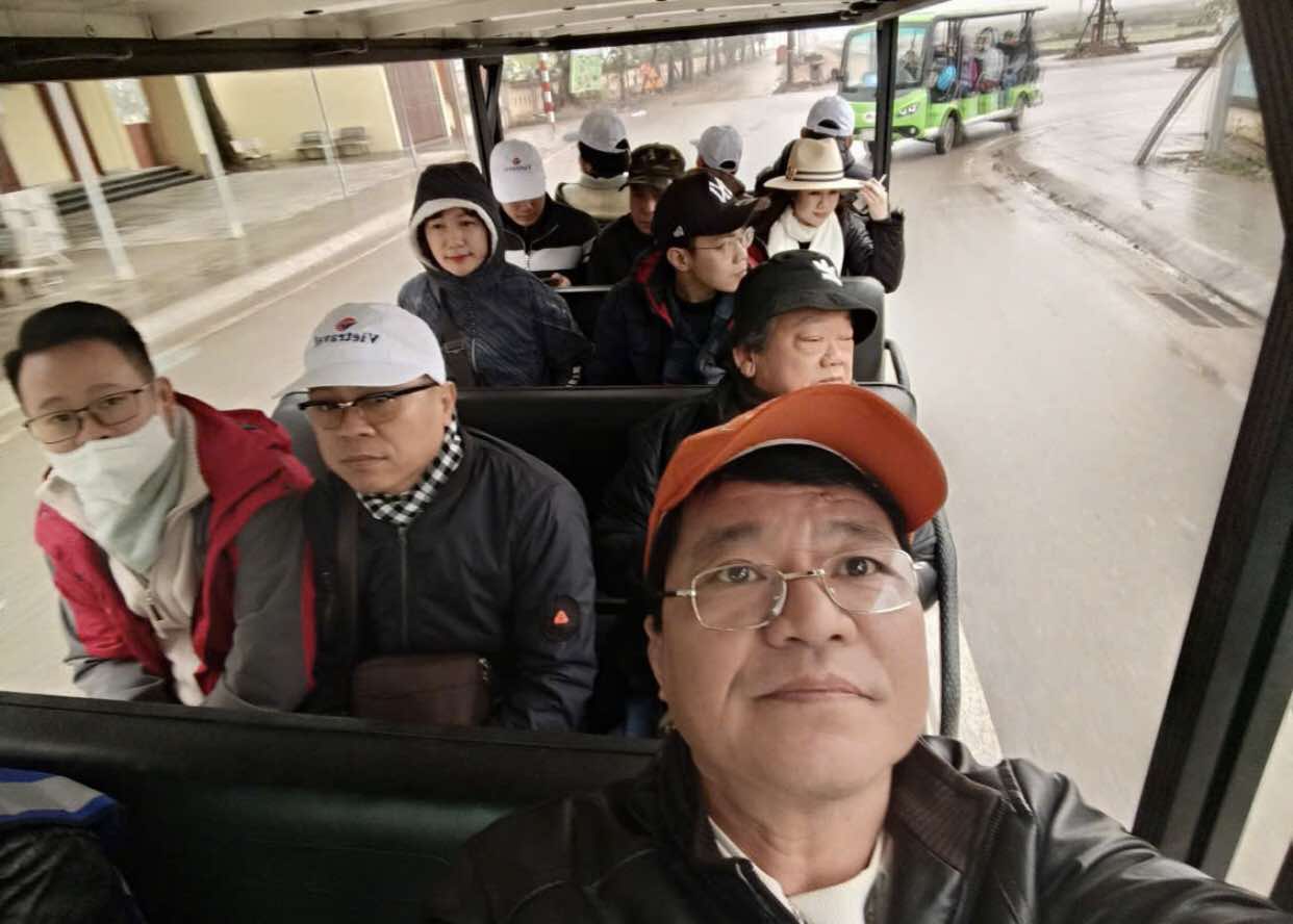 du xuân đầu năm tại chùa hương của công ty thắng lợi 3 du xuân đầu năm tại chùa hương của công ty thắng lợi 3