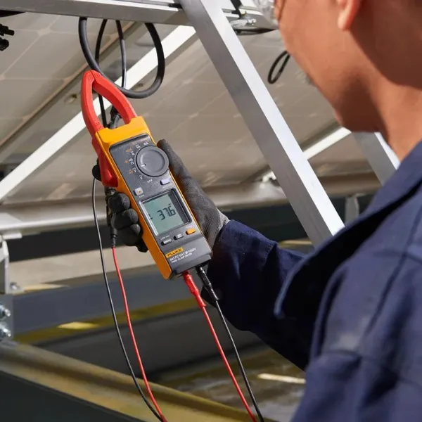 Bộ Đo Hiệu Suất Hệ Thống Điện Mặt Trời PVA-1500HE2