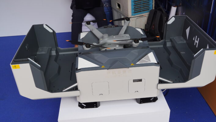 thiết bị bay không người lái DJI tại ngày hội việc làm và đổi mới sáng tạo