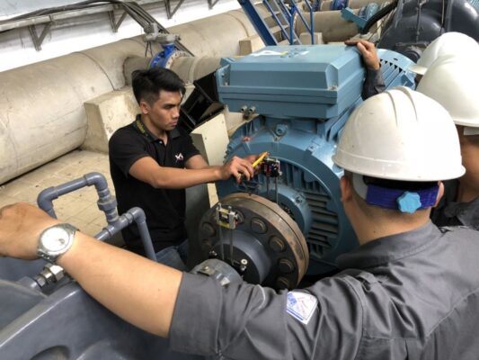 thiết bị đo độ rung Fluke 3