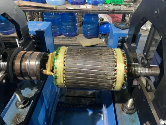thiết bị đo độ rung Fluke 2