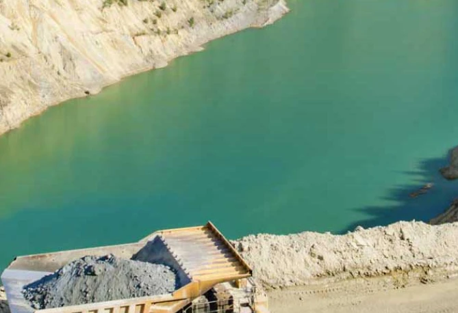 Level TROLL 400 giám sát mực nước pit lake