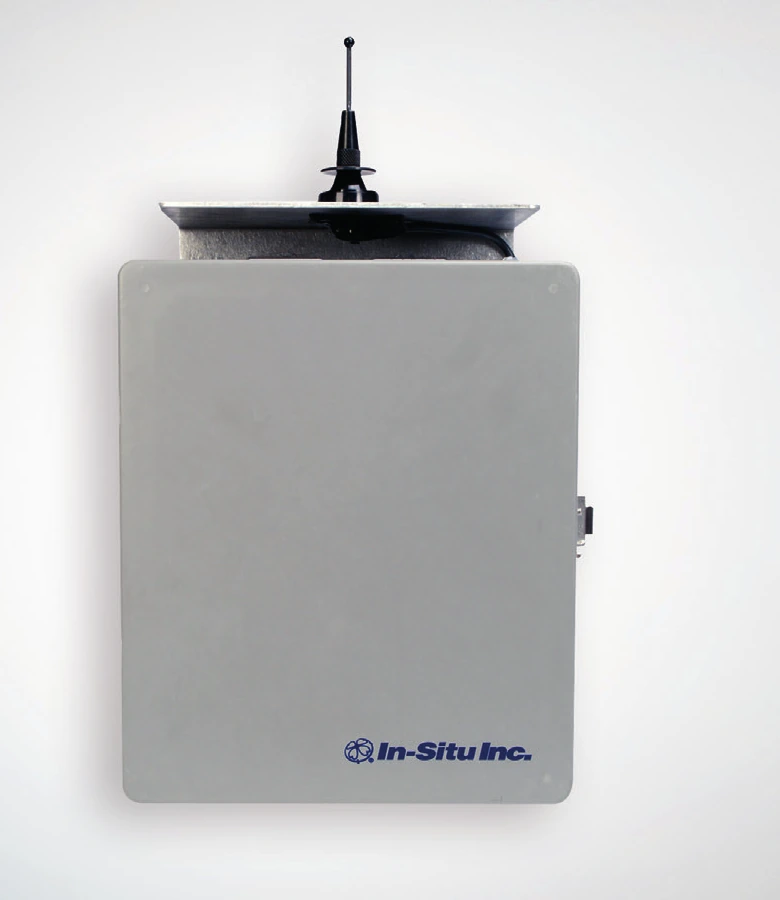 TROLL Link 201 với antenna vệ tinh Iridium